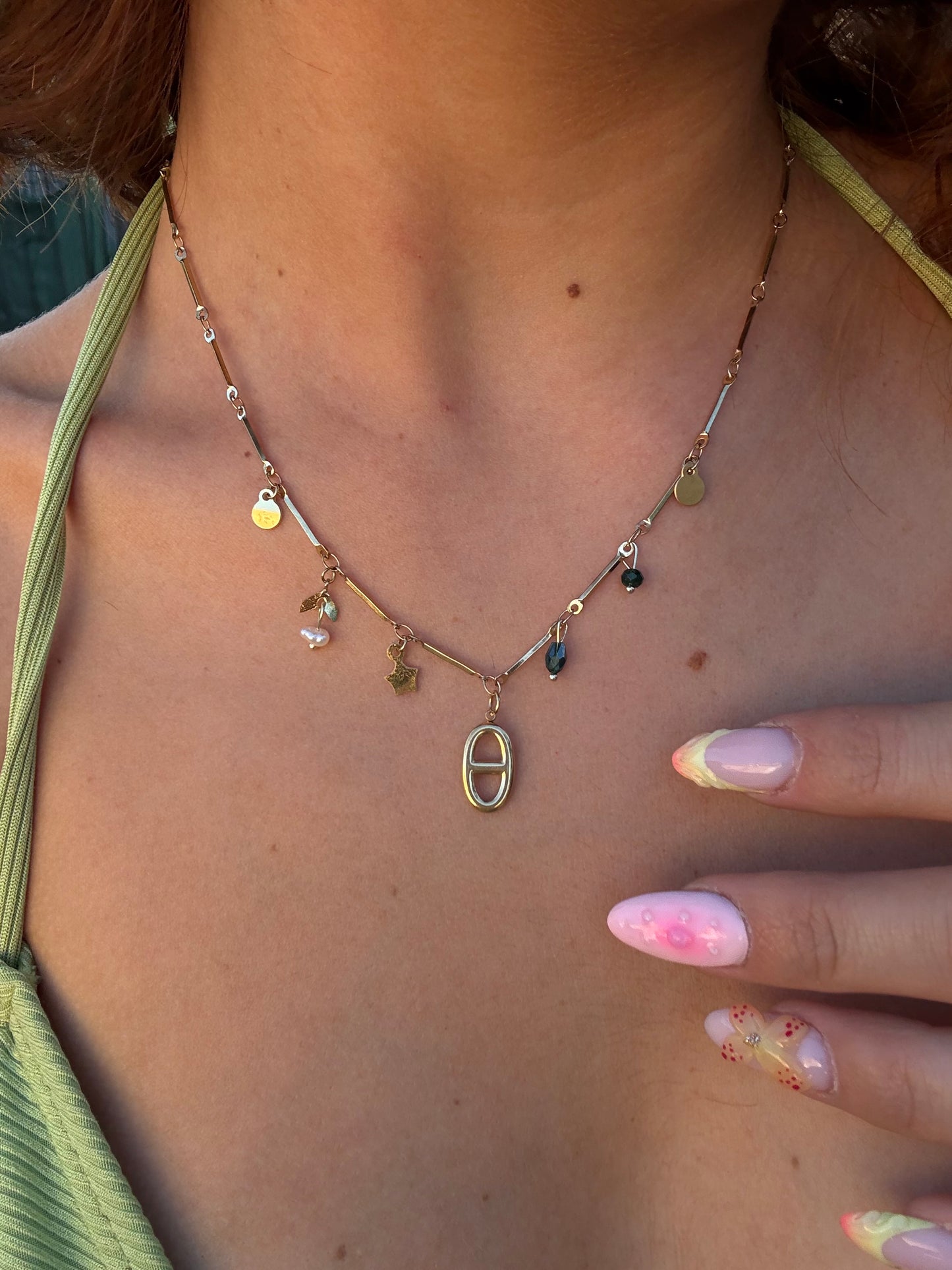 Collier Vaea