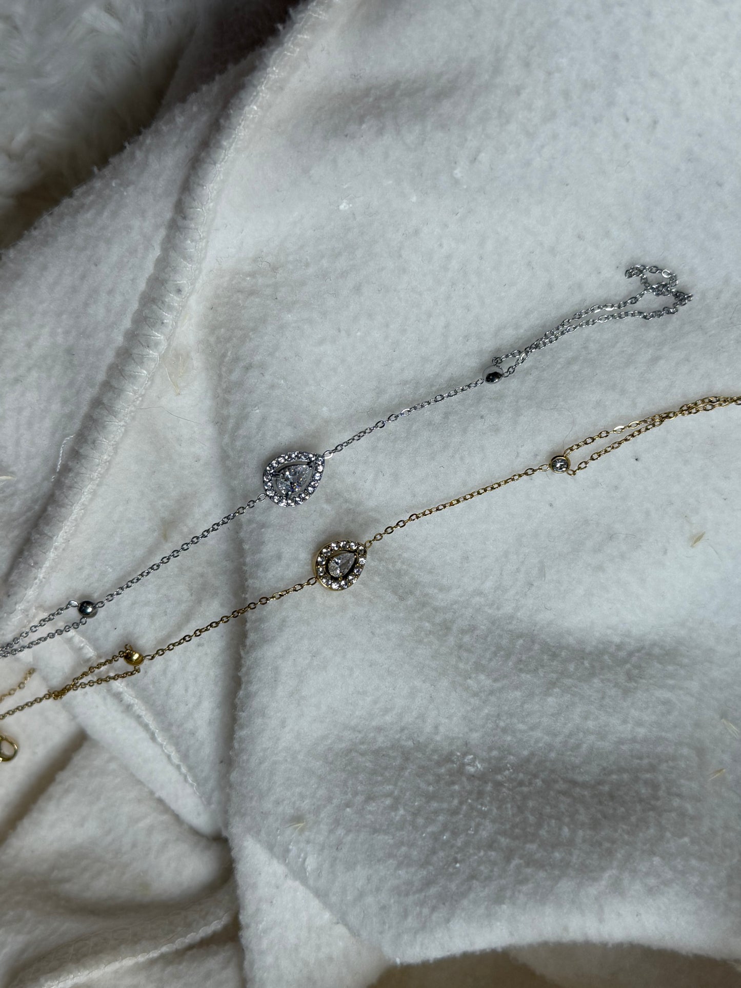 Chaîne de main Monica