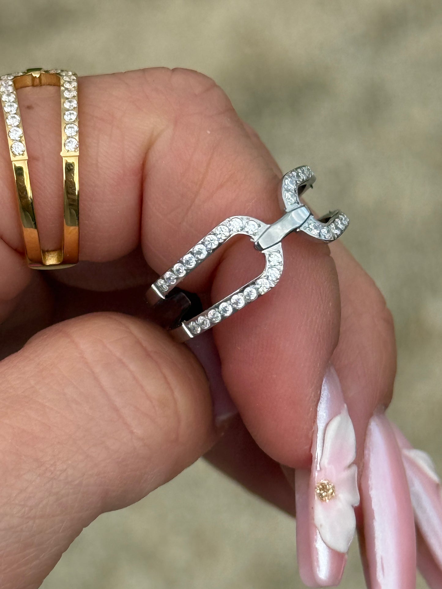 Bague frésia
