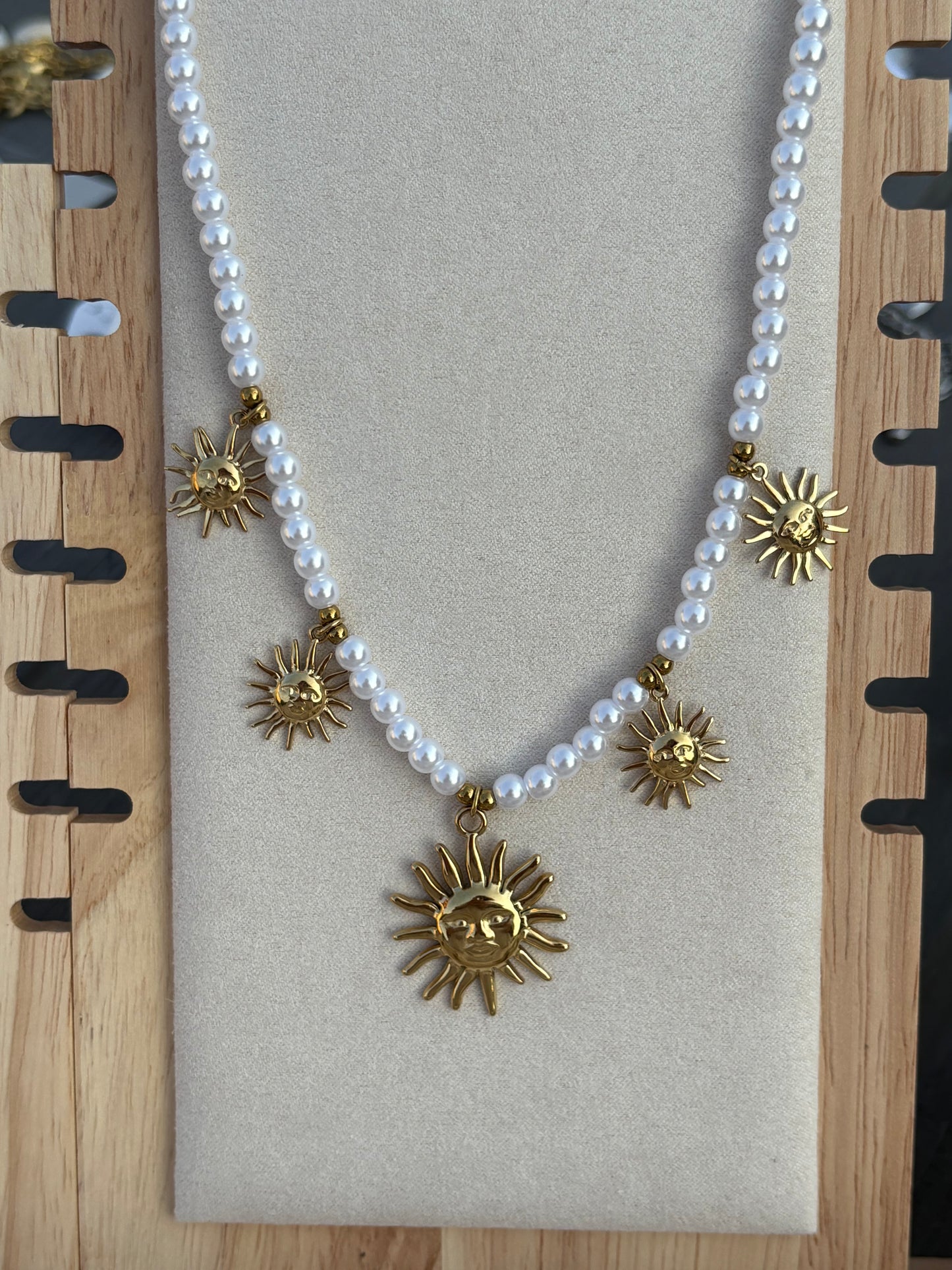 Collier elyn