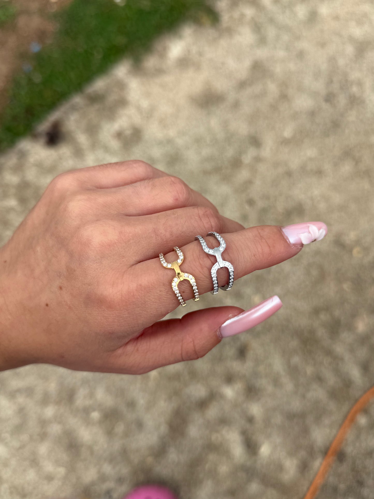 Bague frésia